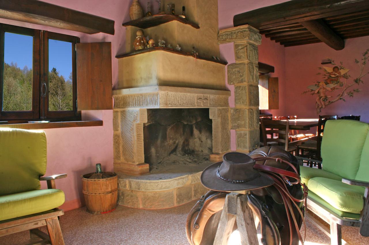 Podere Pian De' Cortini Villa Serravalle  Екстериор снимка